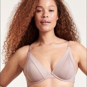 ThirdLove Shadow Stripe Plunge Bra Nude 38F/38DDD